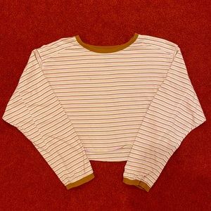 Urban Outfitters BDG Cropped Boxy Long Sleeve Medium